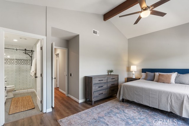 Detail Gallery Image 27 of 34 For 1925 Meadow Brook Ct, Thousand Oaks,  CA 91362 - 4 Beds | 2/1 Baths