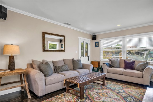 2922 Perkins Lane, Redondo Beach, California 90278, 3 Bedrooms Bedrooms, ,1 BathroomBathrooms,Residential,Sold,Perkins,SB22186949