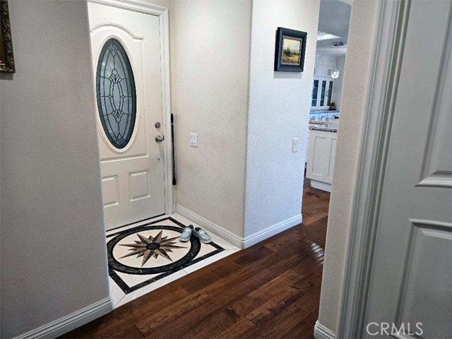 3510 Bahia Blanca W, Laguna Woods CA: https://media.crmls.org/medias/4df3fdaa-bc7e-407e-9af3-a015ef796ea3.jpg