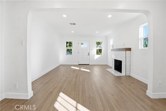 Detail Gallery Image 16 of 41 For 6315 Madden, Los Angeles,  CA 90043 - – Beds | – Baths