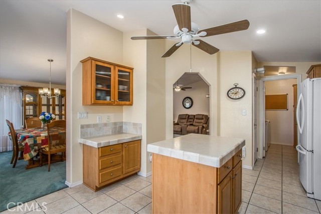 1250 N Kirby Street, Hemet CA: https://media.crmls.org/medias/4df5c6b0-befc-4ff3-bf02-48d9a467e82c.jpg