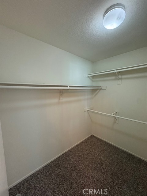 1402 Sutherland Drive, Riverside CA: https://media.crmls.org/medias/4df5df36-fb2e-4da1-985a-5d1f013d6ace.jpg