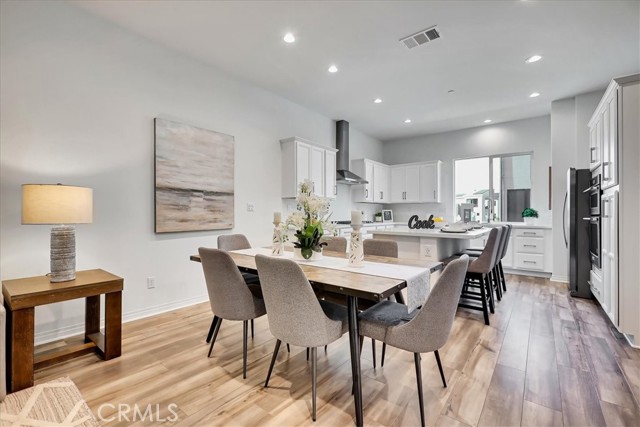 Front Image Thumbnail for CRPW26090402