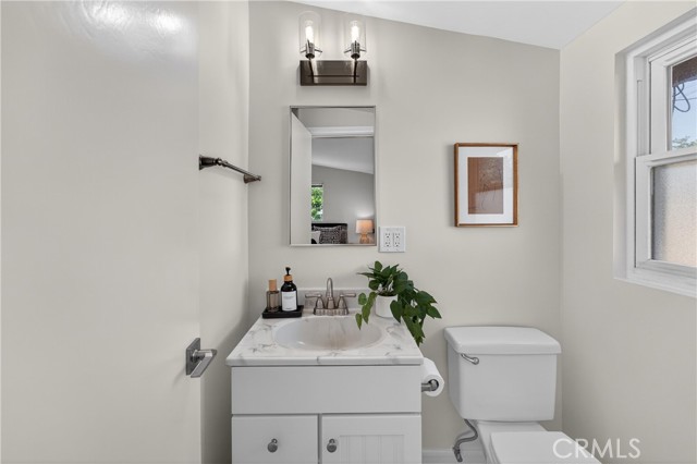 Detail Gallery Image 39 of 61 For 3023 Murray, Costa Mesa,  CA 92626 - 4 Beds | 2 Baths