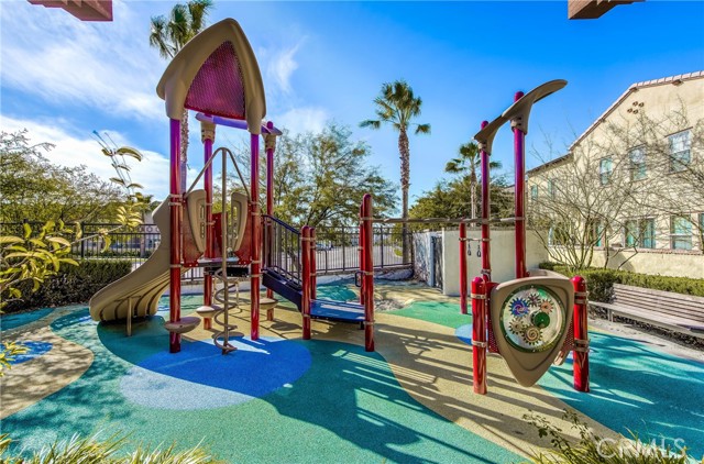 Detail Gallery Image 52 of 65 For 803 El Paseo, Lake Forest,  CA 92610 - 3 Beds | 2/1 Baths