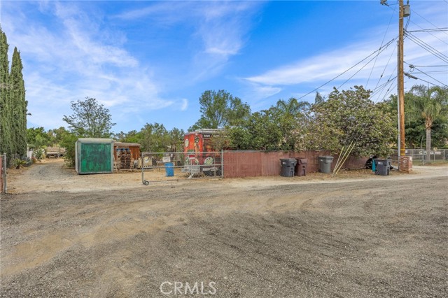 Detail Gallery Image 34 of 45 For 2365 Chatterton, Norco,  CA 92860 - 5 Beds | 2 Baths