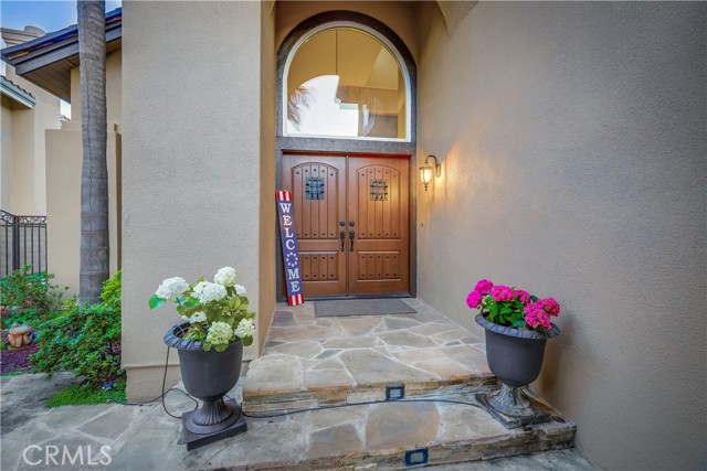 4 Sugarpine Drive, Trabuco Canyon CA: https://media.crmls.org/medias/4df764e3-c032-4d7b-8001-7abce0885637.jpg