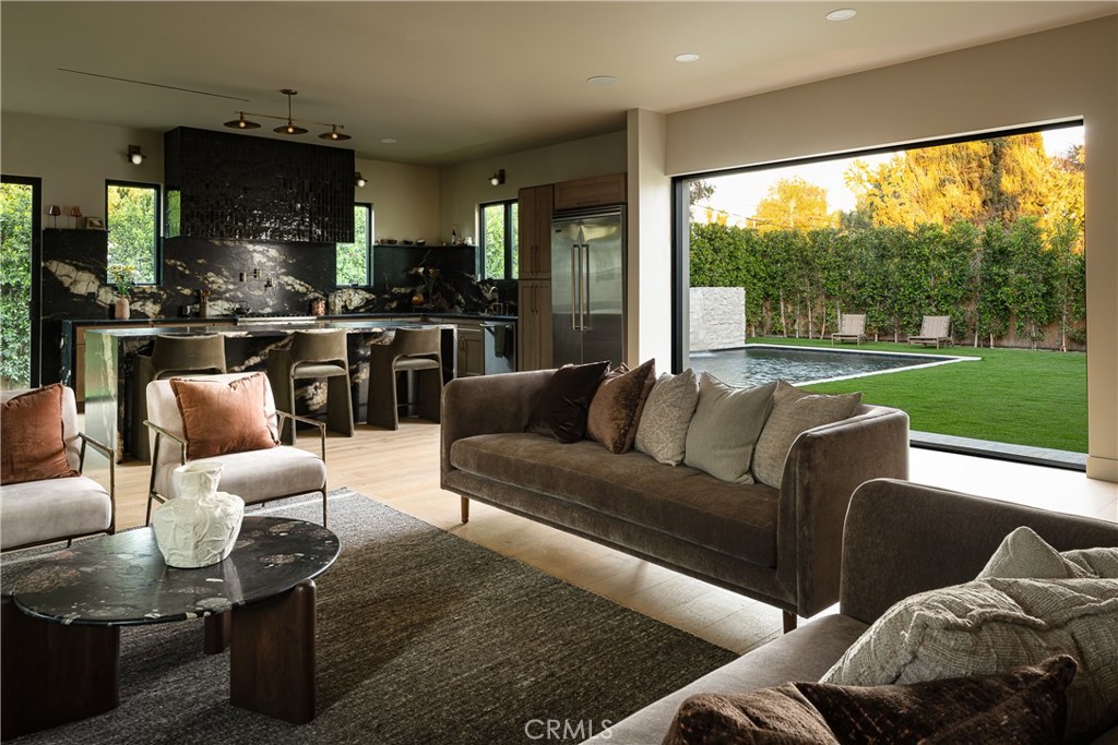 MLS #SR25274097 image #2