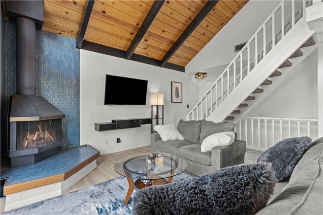Detail Gallery Image 8 of 42 For 23755 Zuger Dr, Crestline,  CA 92325 - 3 Beds | 2 Baths