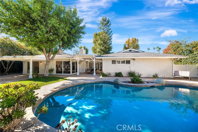 Detail Gallery Image 37 of 48 For 6136 Kentland, Woodland Hills,  CA 91367 - 4 Beds | 3 Baths