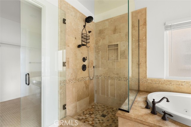 Detail Gallery Image 29 of 54 For 122 9th Street, Huntington Beach,  CA 92648 - 3 Beds | 3/2 Baths