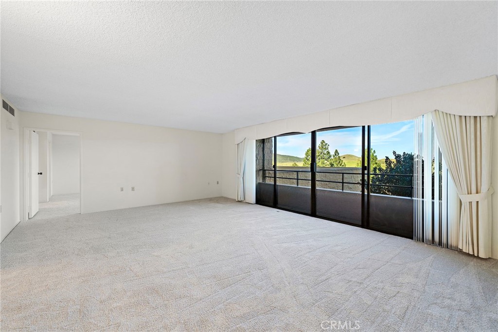24055 Paseo Del Lago #311