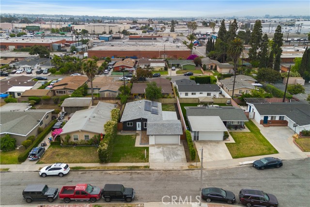 414 Markton Street, Los Angeles CA: https://media.crmls.org/medias/4df8e79a-4f79-4a14-8de8-e05680ffb916.jpg