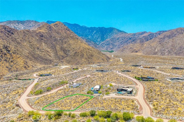 1961 Vista Palisades Drive, Palm Springs CA: https://media.crmls.org/medias/4df966a3-3d93-4f77-a88c-d3c4f0fdf688.jpg
