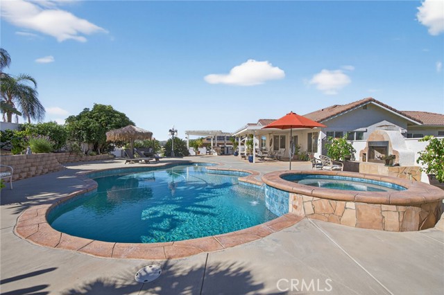 Detail Gallery Image 38 of 64 For 14029 Dove Canyon Dr, Riverside,  CA 92503 - 3 Beds | 2/1 Baths