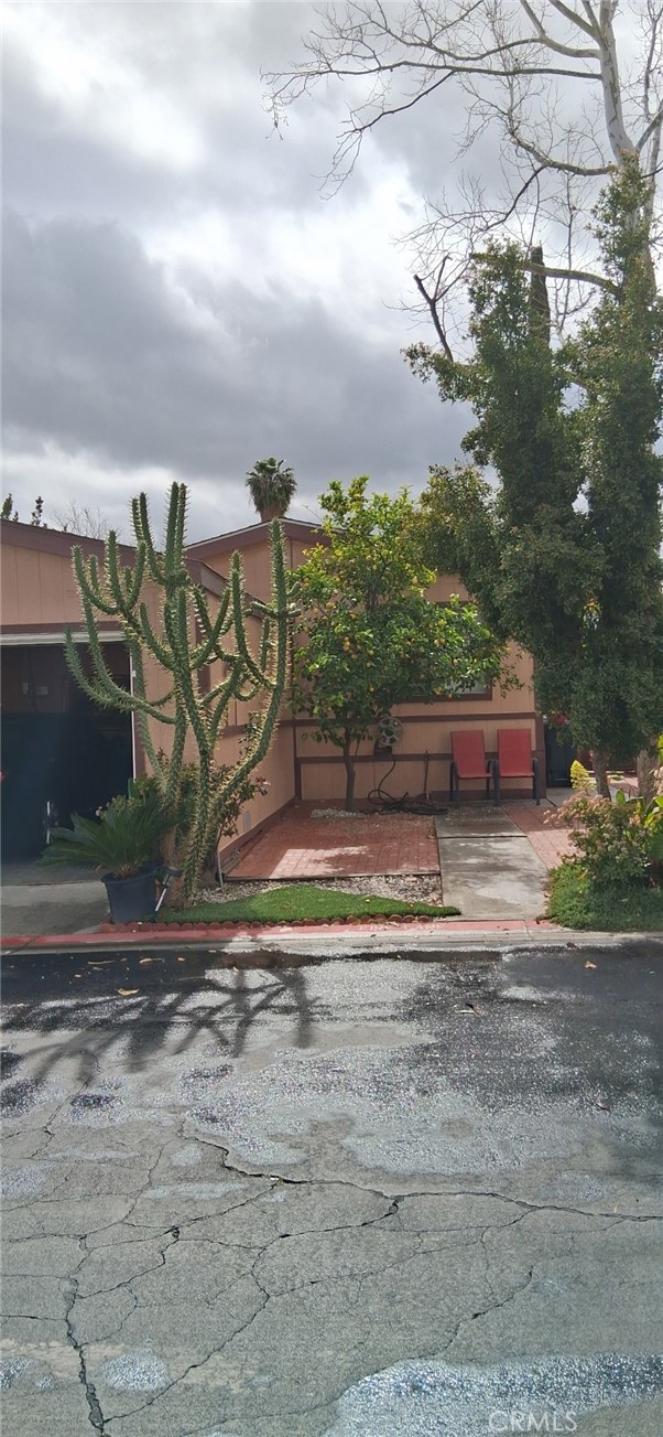 Detail Gallery Image 3 of 9 For 80 E Dawes #85,  Perris,  CA 92571 - 3 Beds | 2 Baths