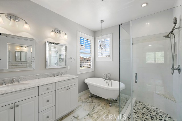 9 Cranwell, Aliso Viejo CA: https://media.crmls.org/medias/4dfbb53d-381d-4ab2-b3fe-f63dba9d97a9.jpg