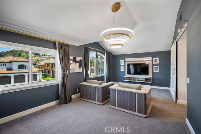 14 Glastonbury Place, Laguna Niguel CA: https://media.crmls.org/medias/4dfbb70f-835a-414f-b974-8f2027290852.jpg