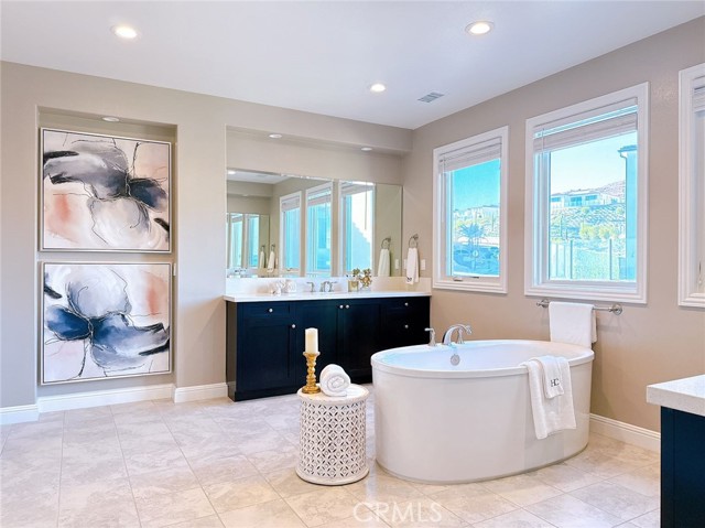 Detail Gallery Image 30 of 52 For 11740 Manchester Way, Porter Ranch,  CA 91326 - 5 Beds | 6 Baths