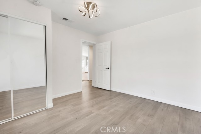 5434 Sylvia Avenue, Tarzana CA: https://media.crmls.org/medias/4dfe5604-9118-433a-b67a-8964c600153a.jpg