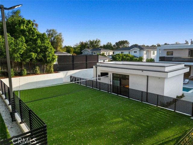 Detail Gallery Image 50 of 53 For 5702 Melvin Ave, Tarzana,  CA 91356 - 5 Beds | 6 Baths