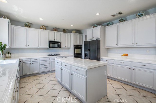 13393 Redwood, Rancho Cucamonga CA: https://media.crmls.org/medias/4dfedf25-da92-4a9f-9005-fa1c73079fa3.jpg