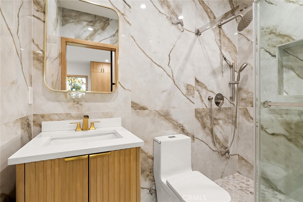 5721 Lemona AvenueSherman Oaks img 3