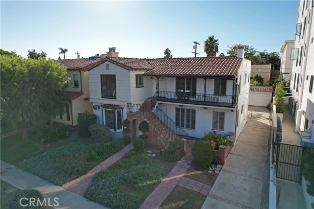 Detail Gallery Image 4 of 30 For 915 S Le Doux Rd, Los Angeles,  CA 90035 - 3 Beds | 2 Baths