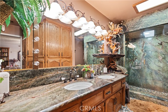 Detail Gallery Image 18 of 31 For 6016 E Texas, Bakersfield,  CA 93307 - 3 Beds | 2/1 Baths
