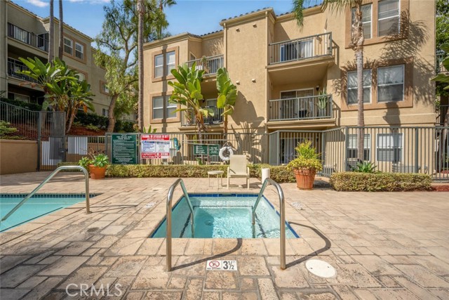 3416 Hathaway Avenue, Long Beach CA: https://media.crmls.org/medias/4e01a452-9f9e-4b83-99f9-30c36d83f9c3.jpg