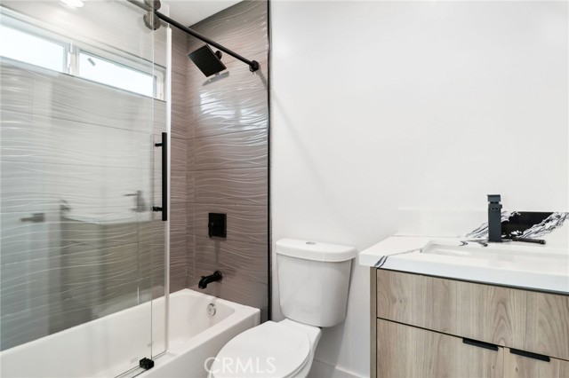 4512 St Elmo Drive, Los Angeles CA: https://media.crmls.org/medias/4e01fe3a-31bb-4a18-8a4a-57b6f7451e36.jpg