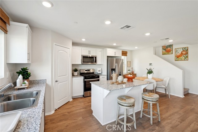 Image 3 of 16 For 14008 Shayna Street
