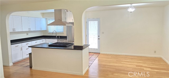 Detail Gallery Image 7 of 24 For 1200 Peach Ave, Lompoc,  CA 93436 - 4 Beds | 3 Baths