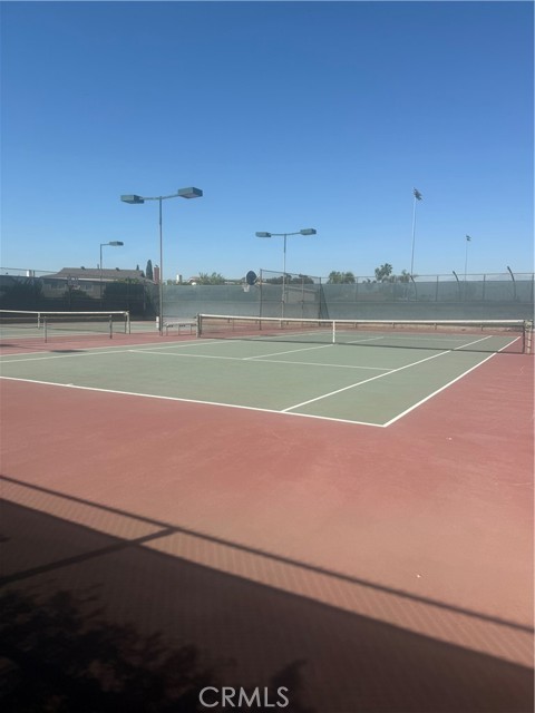 Image 2 of 7 For 9924 Del Rio