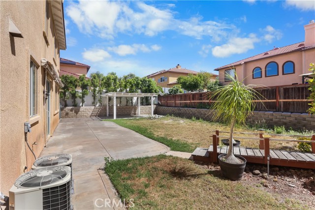 Detail Gallery Image 37 of 40 For 842 W Orange Heights Ln, Corona,  CA 92882 - 5 Beds | 2/1 Baths