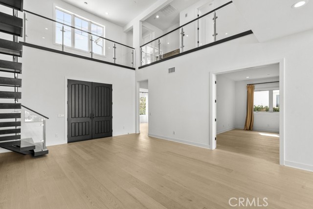 20434 W Albion Way, Porter Ranch CA: https://media.crmls.org/medias/4e04cb51-074f-4b1c-a1c0-826ece5edb90.jpg
