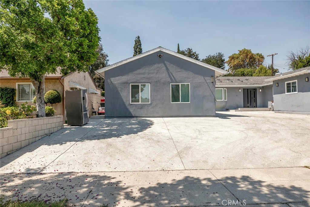 18243 Donmetz Street