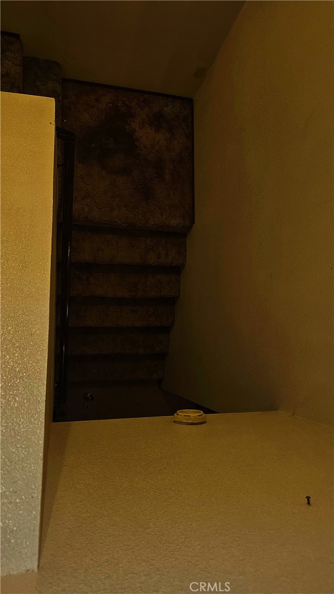 https://media.crmls.org/medias/4e064400-3d83-4622-888d-18d788e9ae77.jpg?preset=X-Large