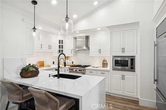 Detail Gallery Image 12 of 37 For 990 Bayside Cove #609,  Newport Beach,  CA 92660 - 3 Beds | 2 Baths