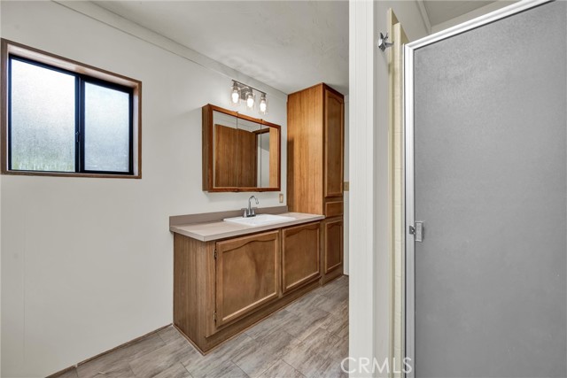 16272 27th Avenue, Clearlake CA: https://media.crmls.org/medias/4e077974-61ba-4478-aa39-80e71baa1234.jpg