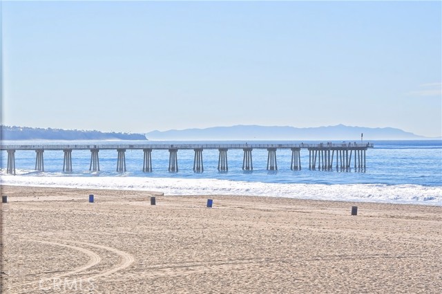 2411 Prospect Avenue, Hermosa Beach, California 90254, 1 Bedroom Bedrooms, ,1 BathroomBathrooms,Residential,Sold,Prospect,PV22093265