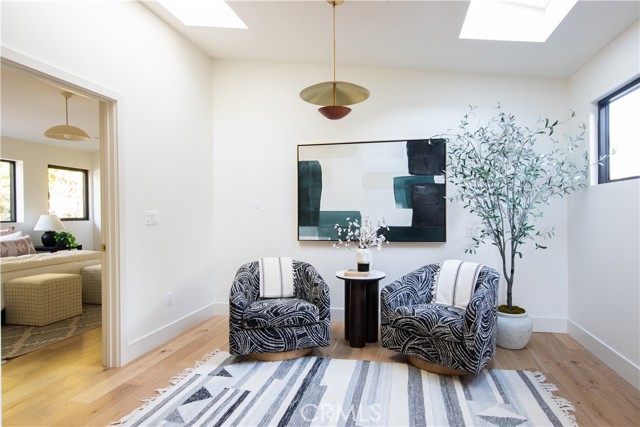 Detail Gallery Image 42 of 68 For 11911 Hartsook, Valley Village,  CA 91607 - 5 Beds | 4 Baths