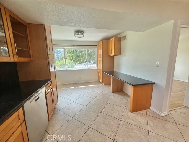 Detail Gallery Image 29 of 67 For 61 E Orange Grove, Arcadia,  CA 91006 - 3 Beds | 2/1 Baths