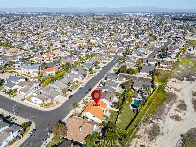 Detail Gallery Image 41 of 42 For 18402 Oxboro, Huntington Beach,  CA 92648 - 4 Beds | 2/1 Baths