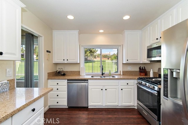 Detail Gallery Image 8 of 28 For 19635 Monteano Ln, Yorba Linda,  CA 92886 - 3 Beds | 2/1 Baths