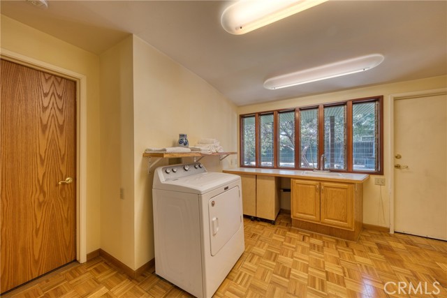 Detail Gallery Image 5 of 54 For 626 Montana St, Monrovia,  CA 91016 - 4 Beds | 4 Baths