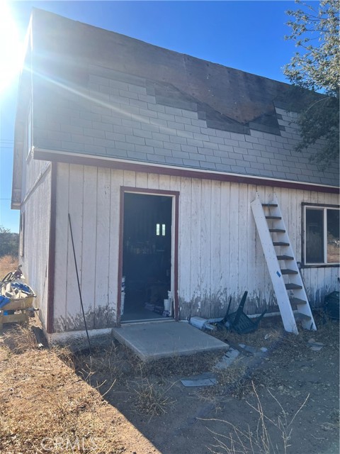 10984 Lincroft Road, Hesperia CA: https://media.crmls.org/medias/4e0b8065-5e65-4399-bedf-d95fb402dd7e.jpg