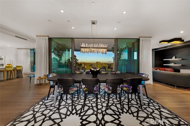 2855 5th Avenue, San Diego CA: https://media.crmls.org/medias/4e0bbe37-75bb-49bd-96f8-b36ec14d2fce.jpg