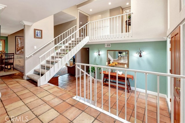 Detail Gallery Image 3 of 31 For 25412 Pacifica Ave, Mission Viejo,  CA 92691 - 4 Beds | 3 Baths