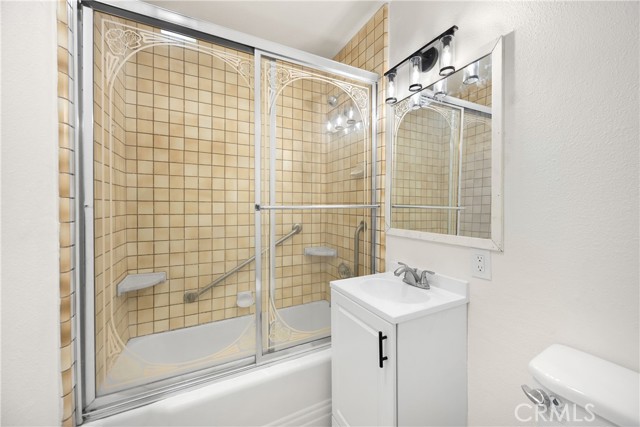 1333 N Council Avenue, Ontario CA: https://media.crmls.org/medias/4e0cff7b-053b-49a1-b62a-85f75cb30d11.jpg